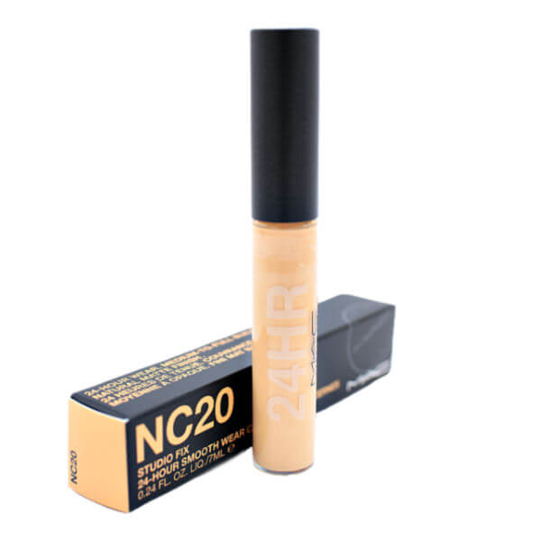 MAC- 24-Hour Smooth Wear Concealer- NC20